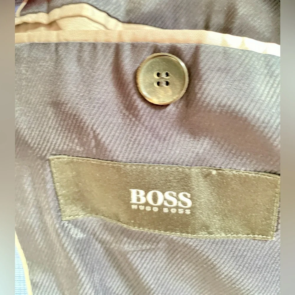 Hugo Boss Men's Blue Blazer 42R - Picture 15 of 15